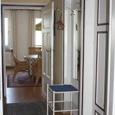 In Gruenderzeitvilla In Strandnaehe Heringsdorf